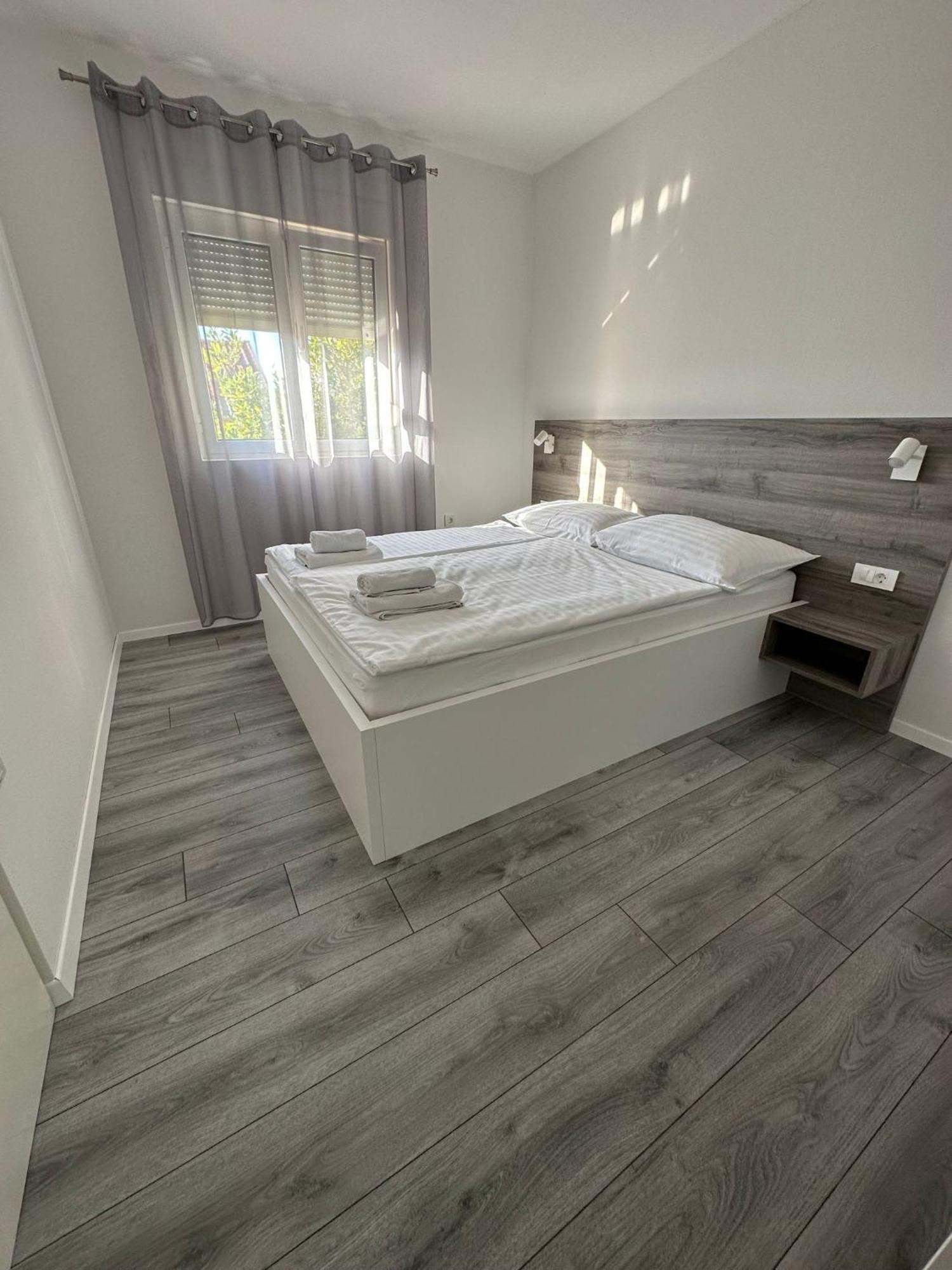 Apartman Stela Rab Town Ngoại thất bức ảnh